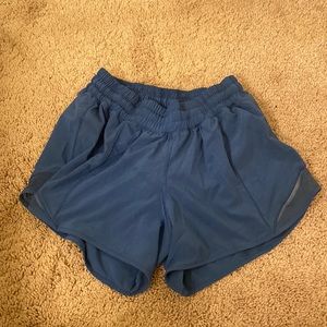 Lululemon Hotty Hot High Rise Short 2.5" Lined